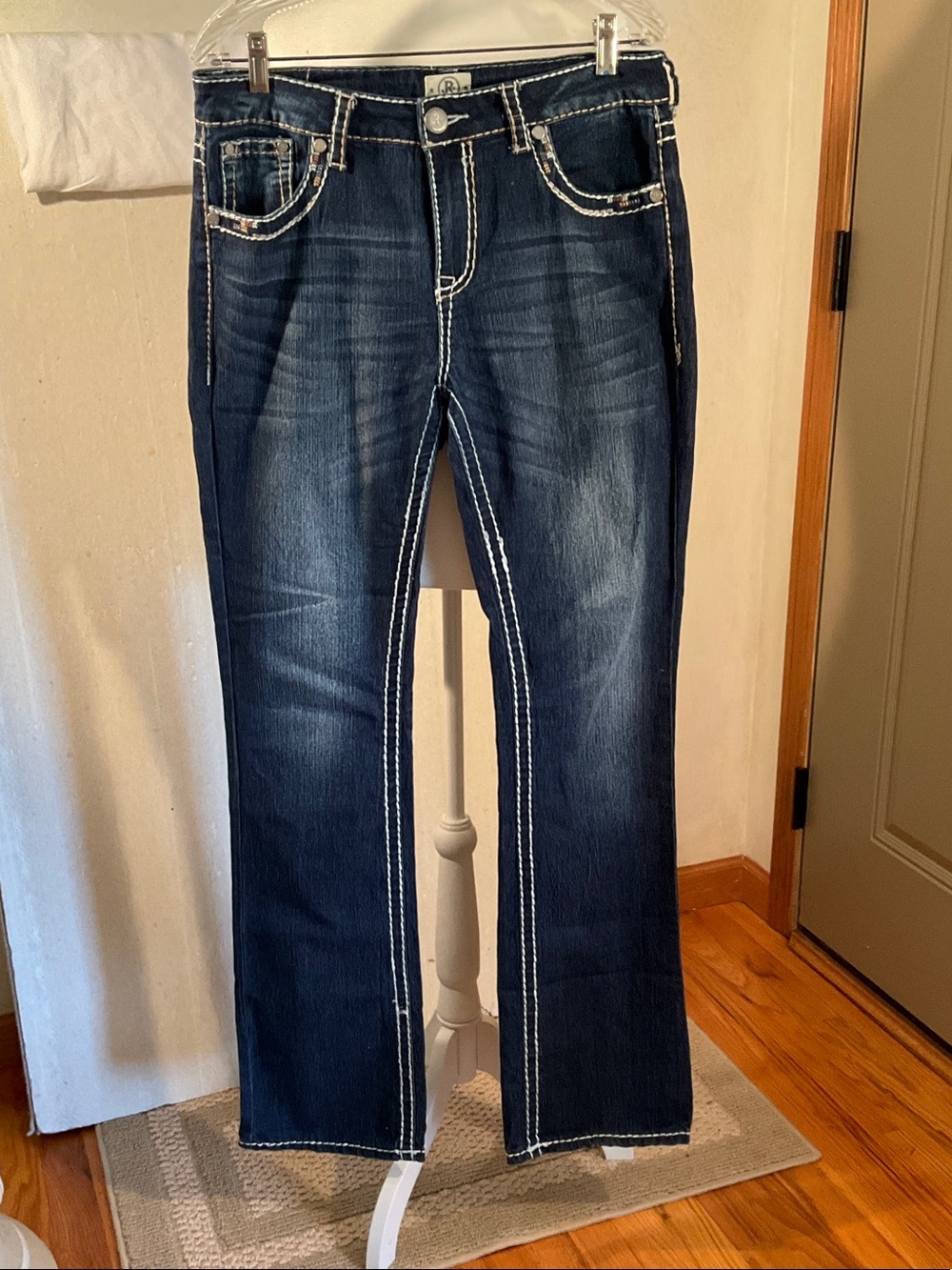 Dark Blue Women's Bootcut Jeans with Contrast Topstitching